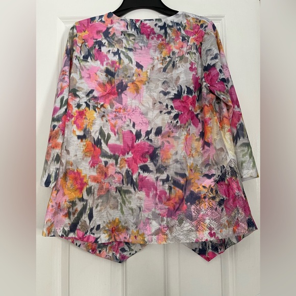 Time and Tru Floral Blouse - Pink and Gray - Picture 2 of 2